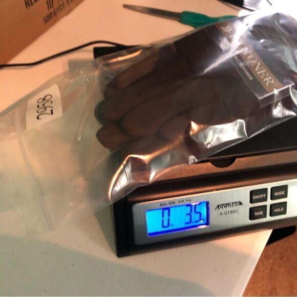 Isotoner Brushed Microfiber Gloves Brown Womens Large NWT - Picture 8 of 8